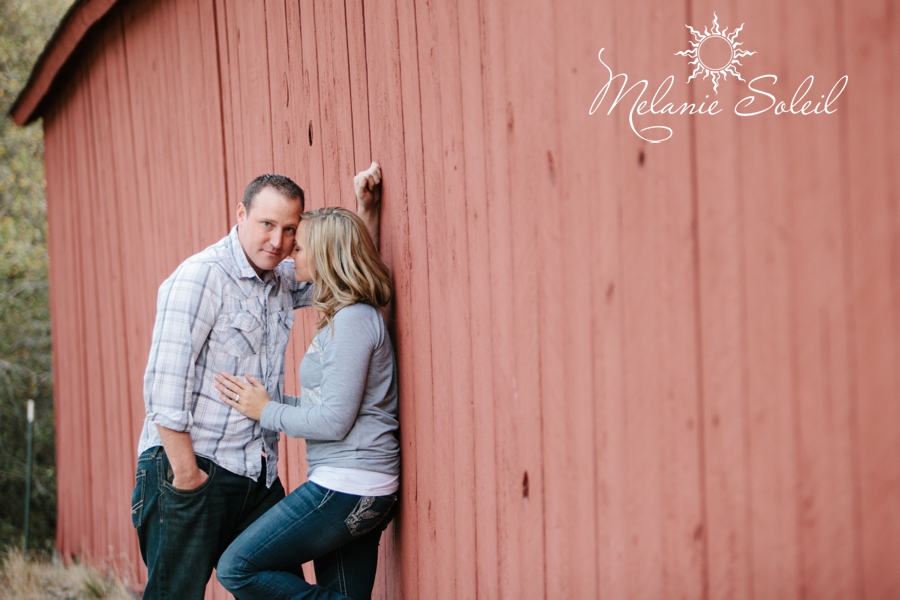 outdoor nevada city engagement session