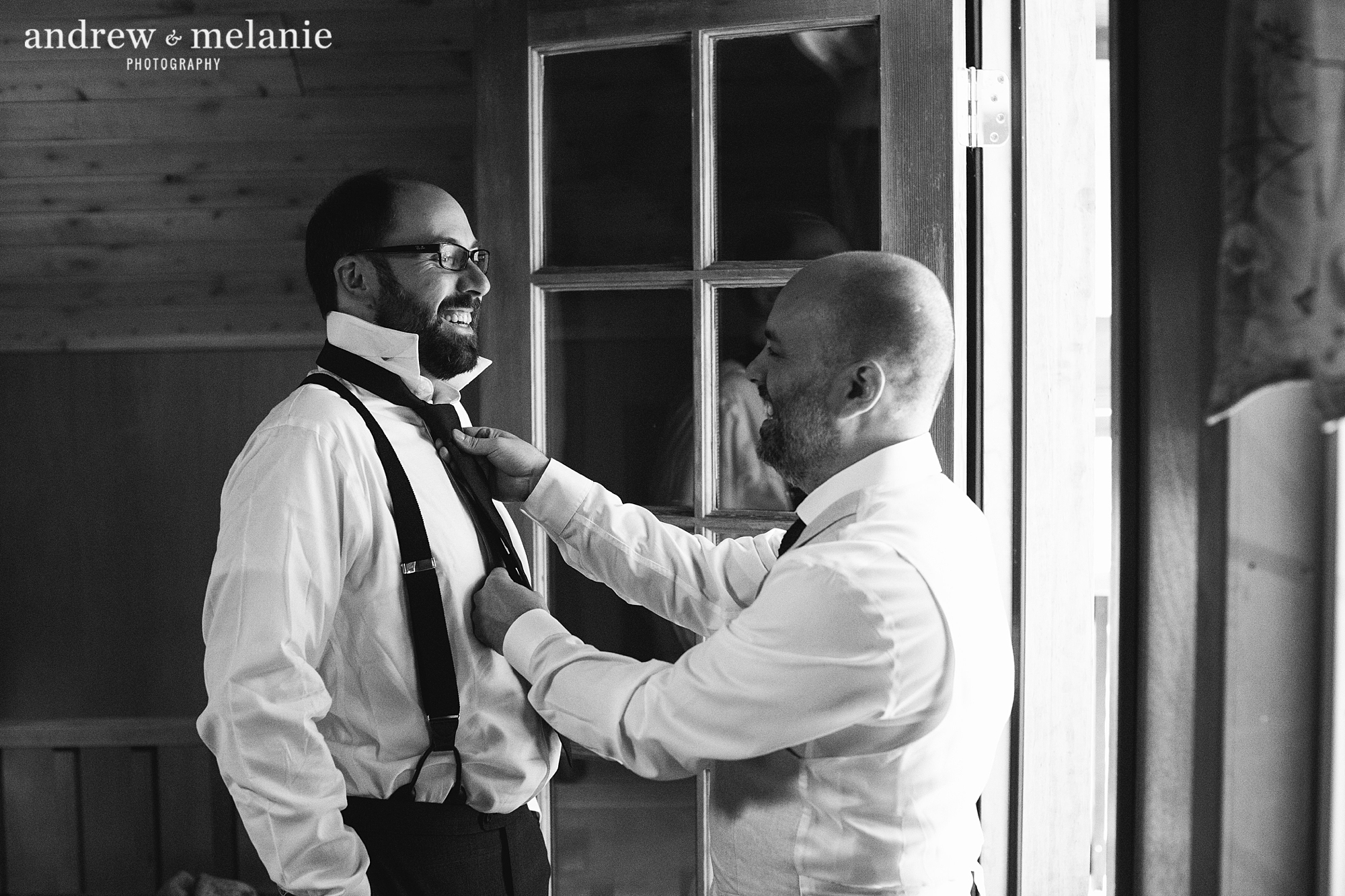 groom getting ready photos at Twenty Mile House in Graeagle ca