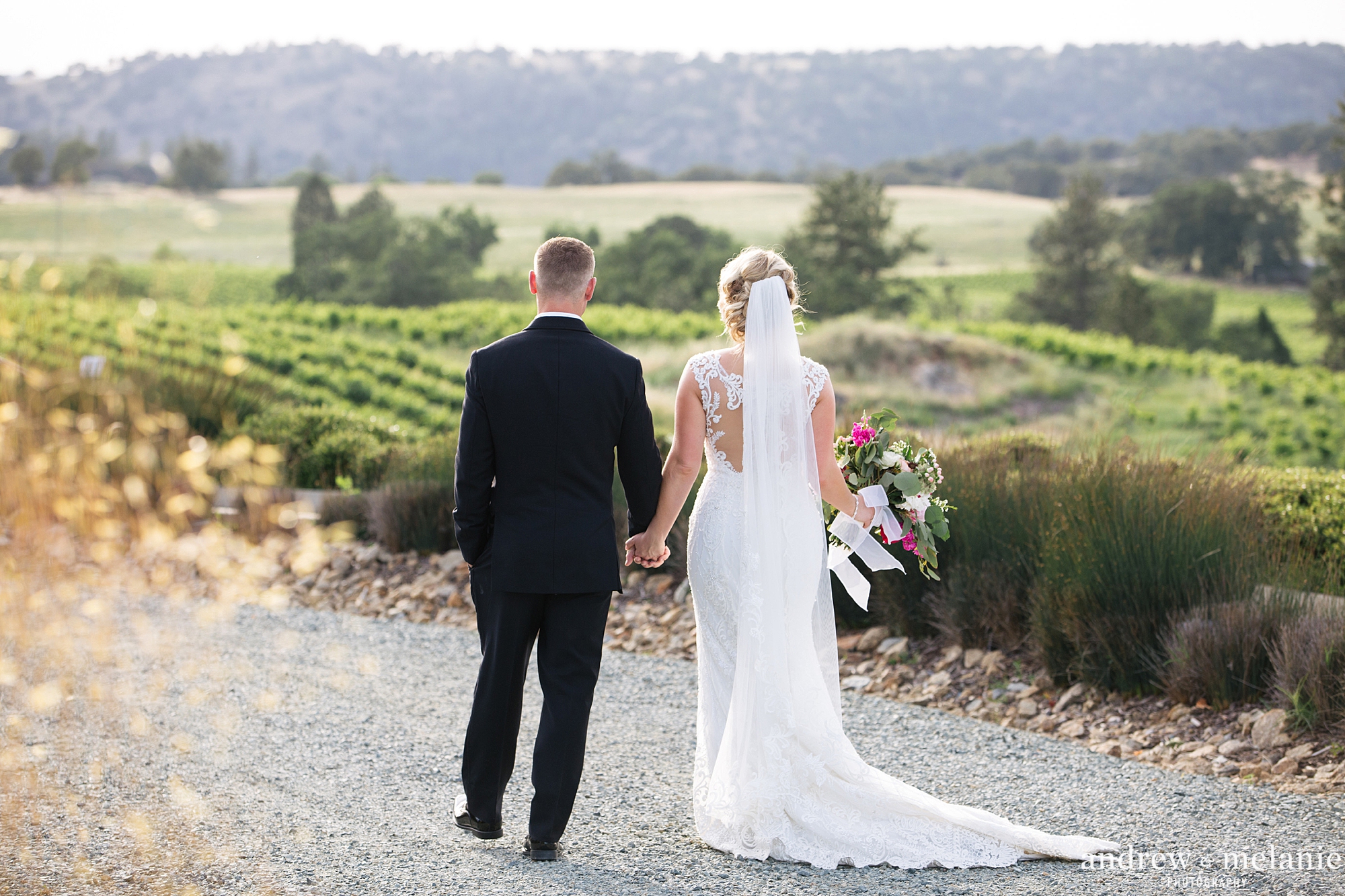 bride and groom photo at Helwig winery