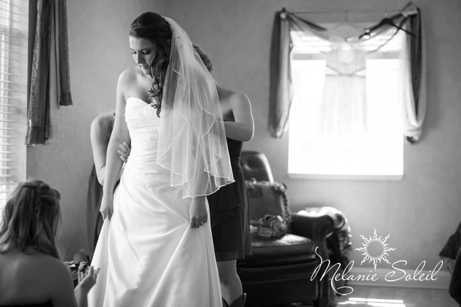 river highlands ranch country wedding