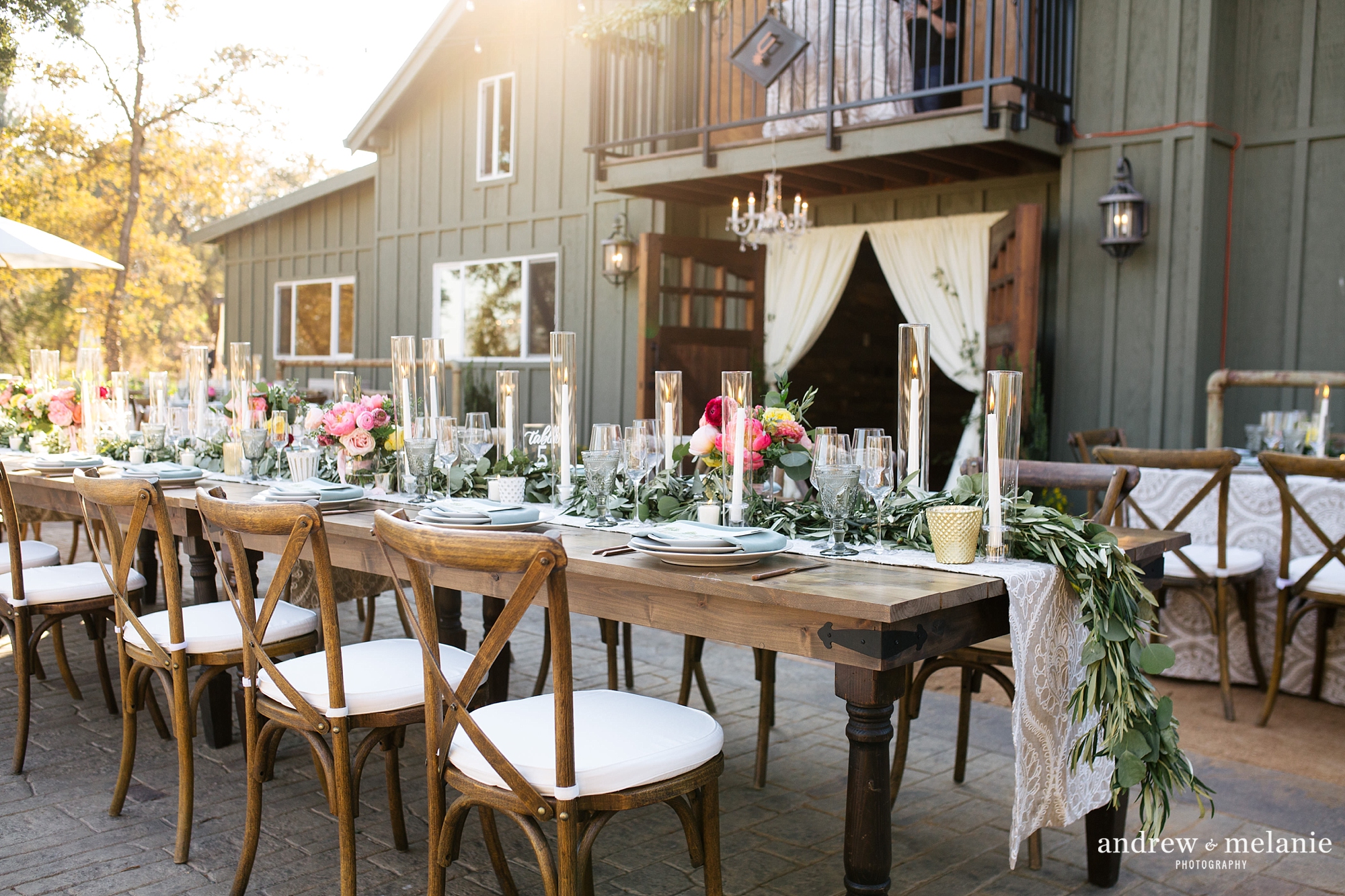 elegant barn wedding photos at private estate